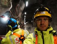 scan survey staff member working in a tunnel